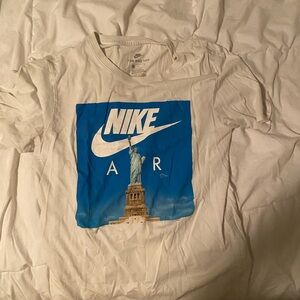 Nike air tee